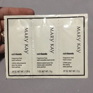 NWT Mary Kay Satin Hands